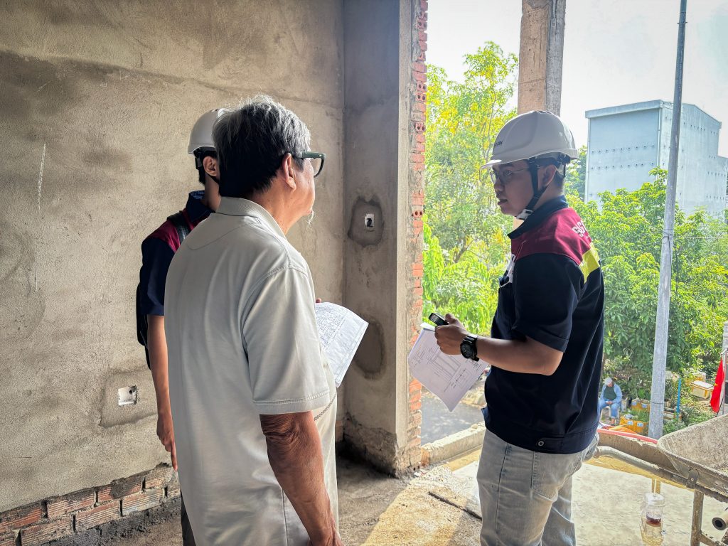 Khảo sát điều kiện thực tế để đưa ra giải pháp nhôm kính phù hợp nhất
