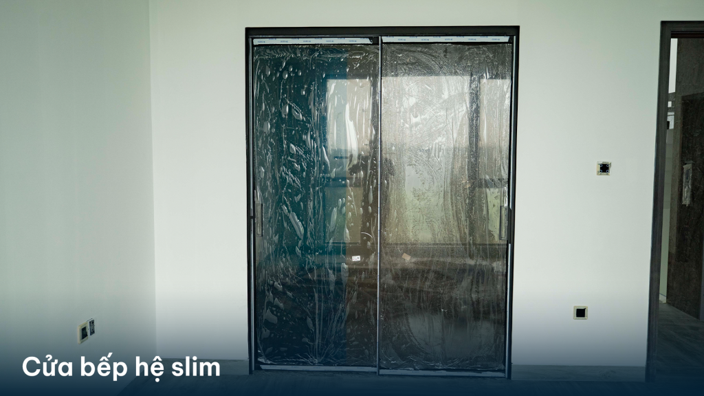 Cửa lùa Slim siêu mỏng ngăn phòng bếp tinh tế